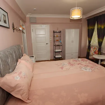 Yesim Apartmán